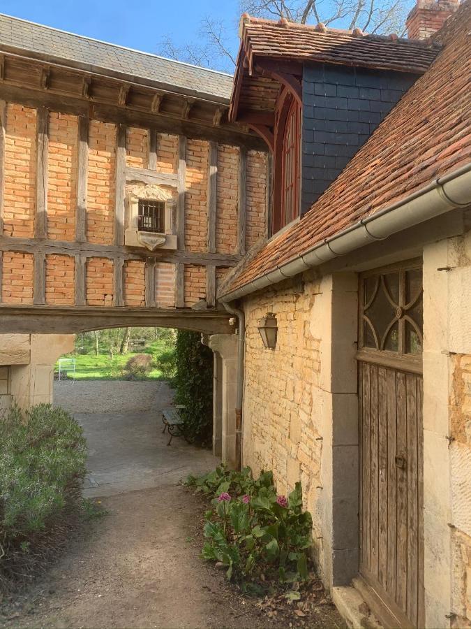 Bed and Breakfast Parc De Lesseps Meunet-Planches Exterior foto