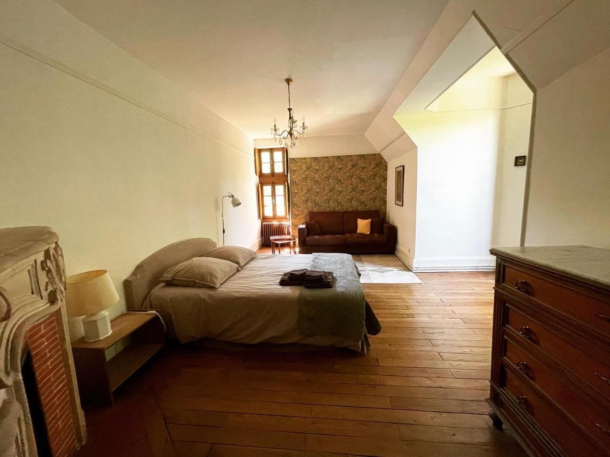 Bed and Breakfast Parc De Lesseps Meunet-Planches Exterior foto